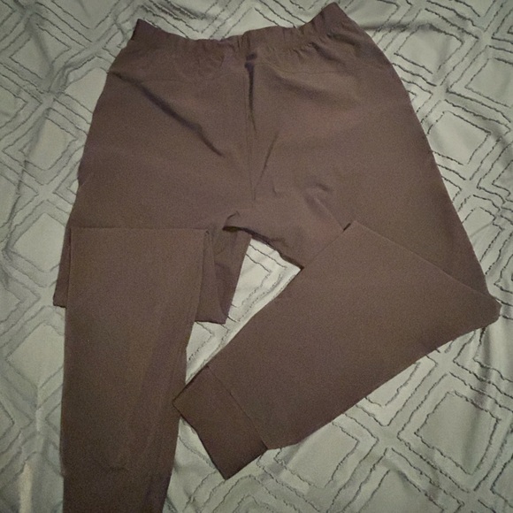 Under Armour Womens Grey Jogger Pants - Picture 2 of 3